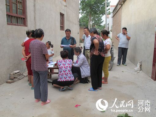 封丘县纪委监察局扶贫帮困为民办实事