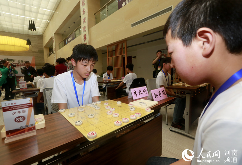 2017全国象棋业余棋王赛荥阳预选赛开赛(图)