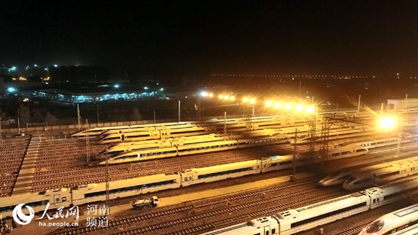 1月起郑州开启春运时刻 预计发送旅客1545万 