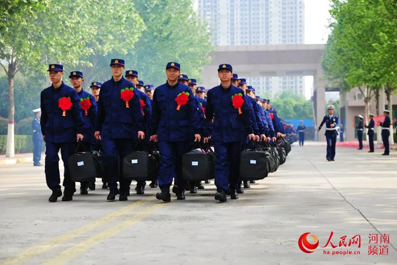 永远的火焰蓝！河南省消防总队迎来改革转隶后第一批新队员