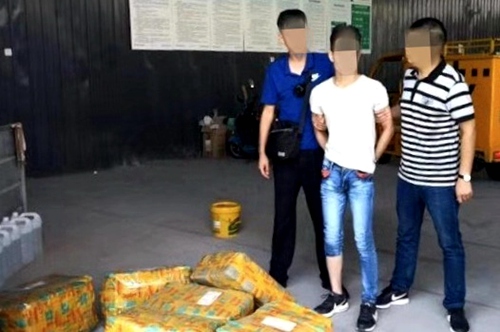 郑州警方摧毁一贩毒团伙 缴获毒资200余万元