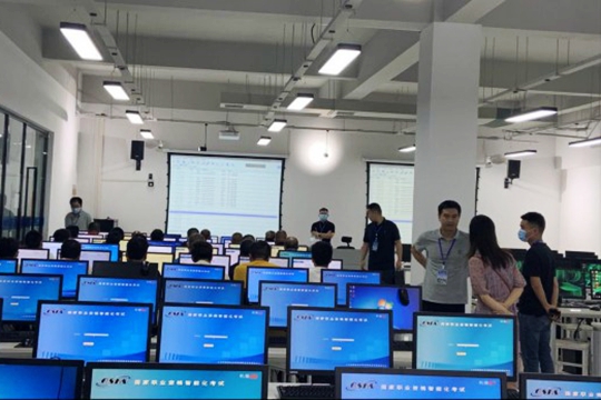 鄭州科技學院（中級）焊接技術鑒定工作順利開展