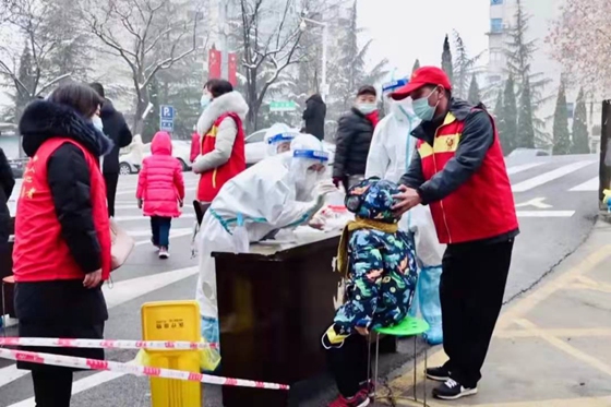 河南新安志愿红筑起抗疫暖心防线