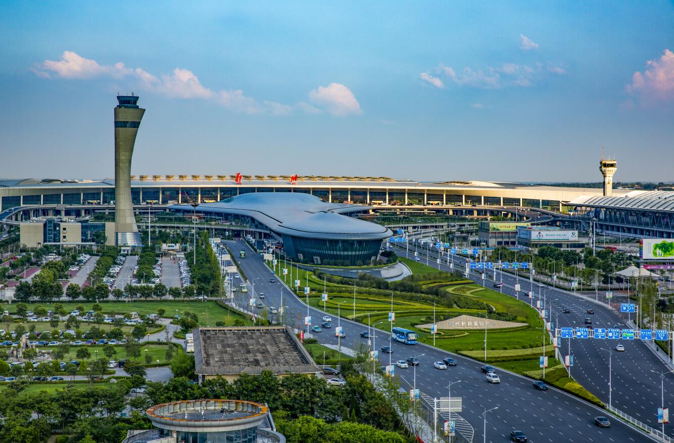 郑州航空港实验区构建航空+高铁“双枢纽”一体联动