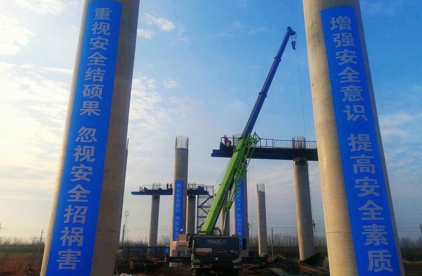 施工现场。李晓慧摄