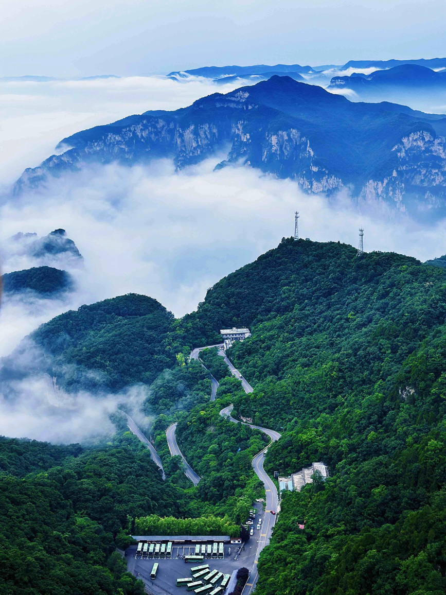 云台山景区上演云海奇观。段超摄