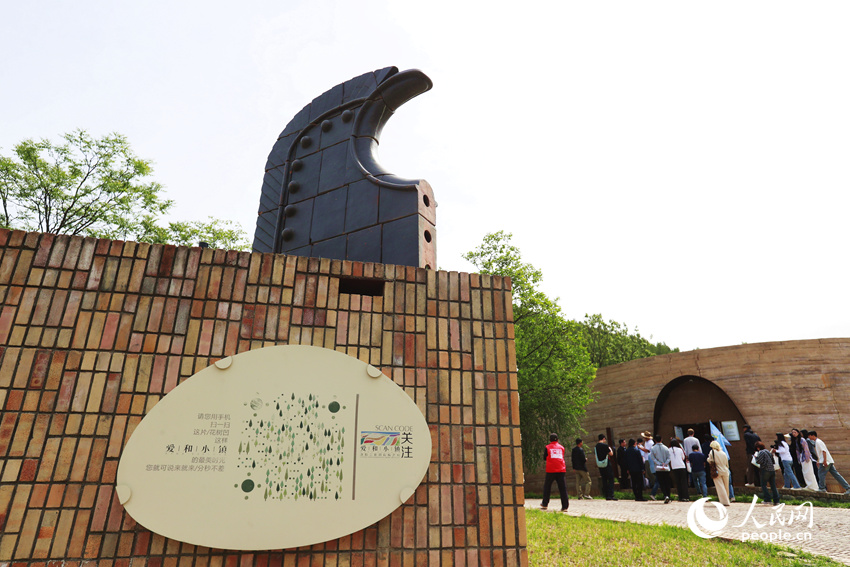 洛陽三彩陶藝村。人民網記者 慎志遠攝