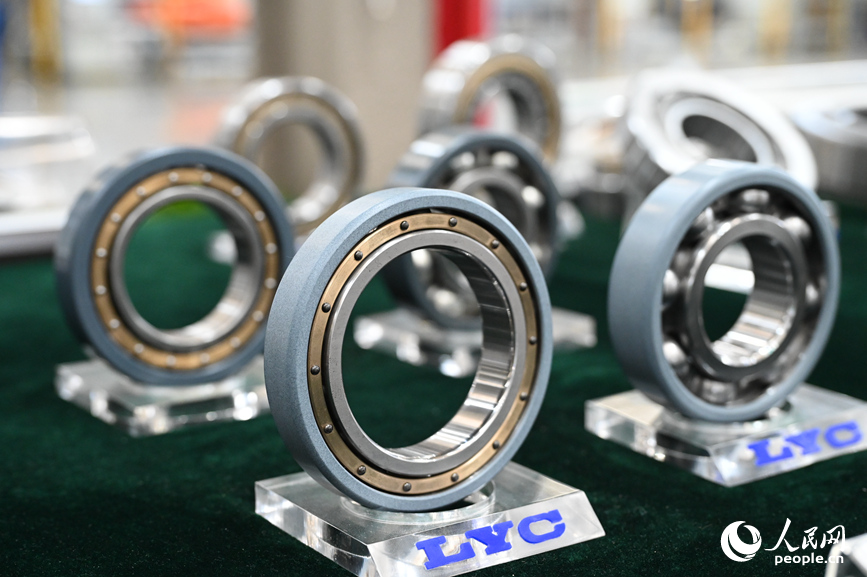  復興號高鐵列車牽引電機軸承。人民網記者 王玉興攝