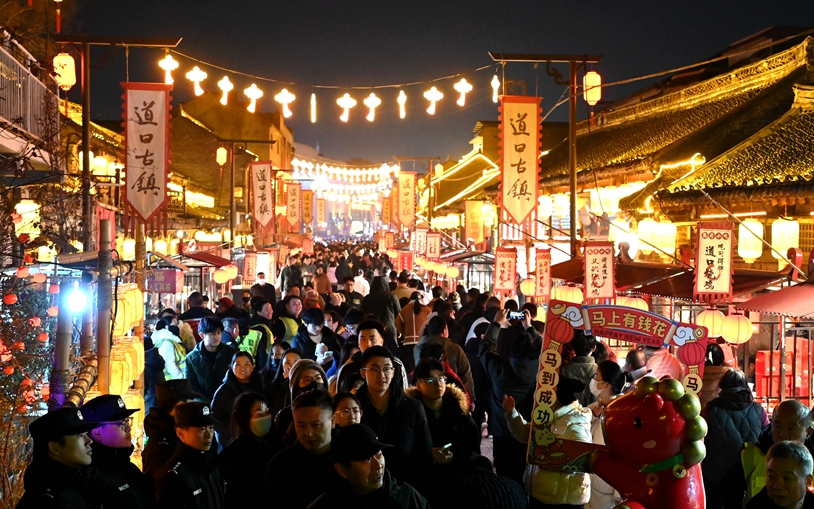 河南滑县：运河灯火拜大年