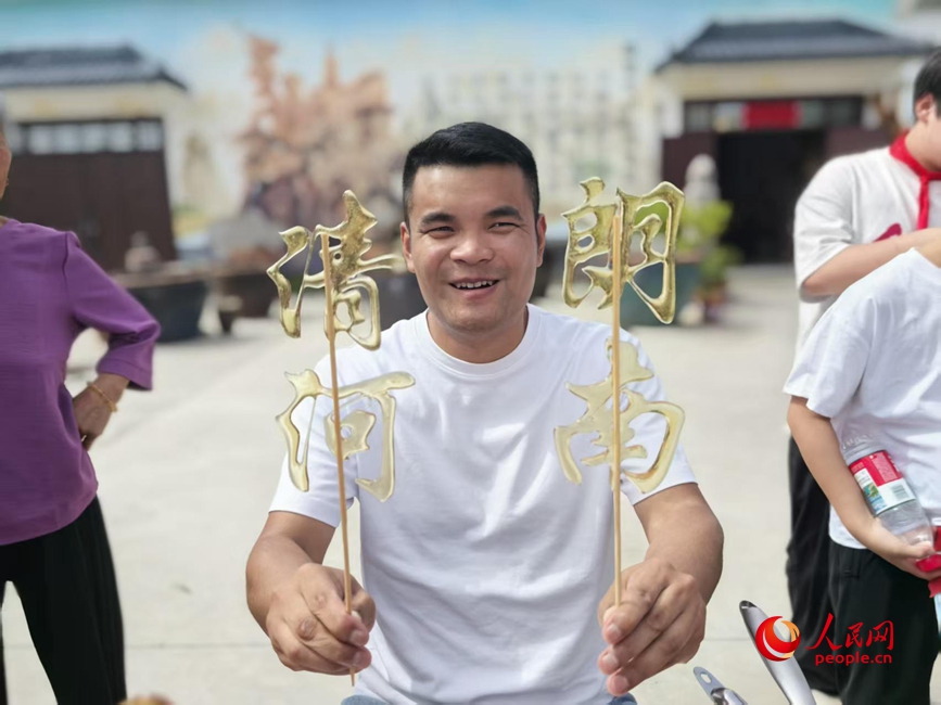 河南西平：护网知识“赶大集”