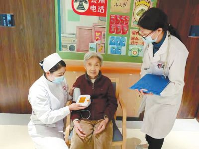日托、上门、医养……郑州哪个社区的养老服务最便民？