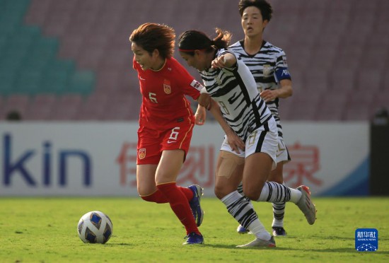 中国姑娘真中！女足亚洲杯：中国队夺冠